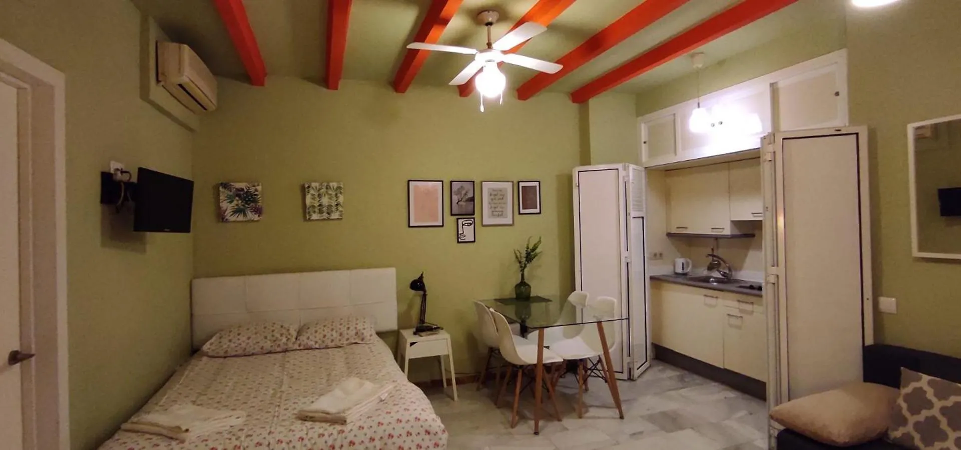 Centro Historico Metropol Wifi Apartment Seville