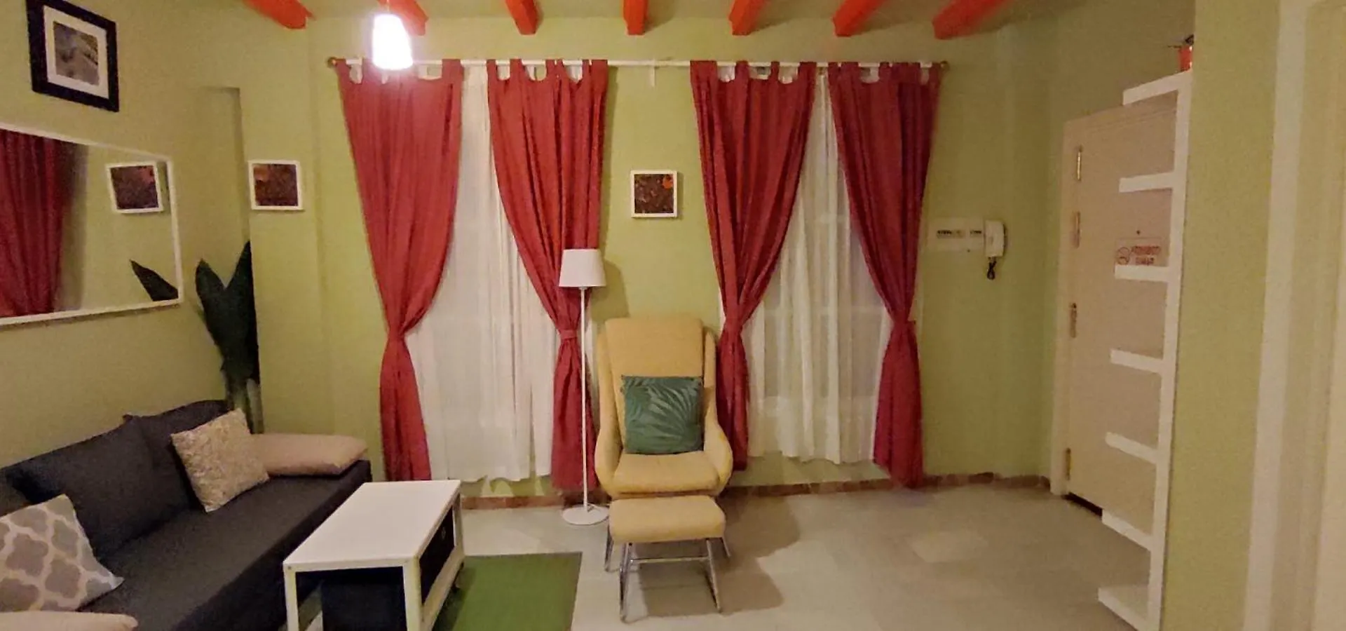 Centro Historico Metropol Wifi Apartment Seville Spain