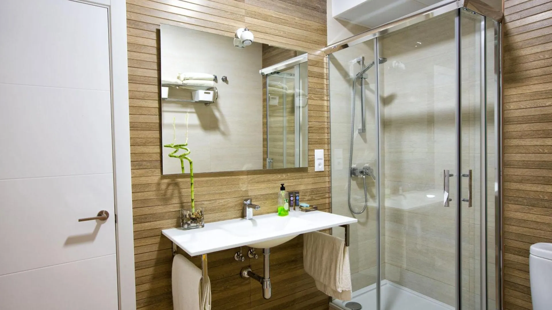 Centro Historico Metropol Wifi Apartment Seville Spain